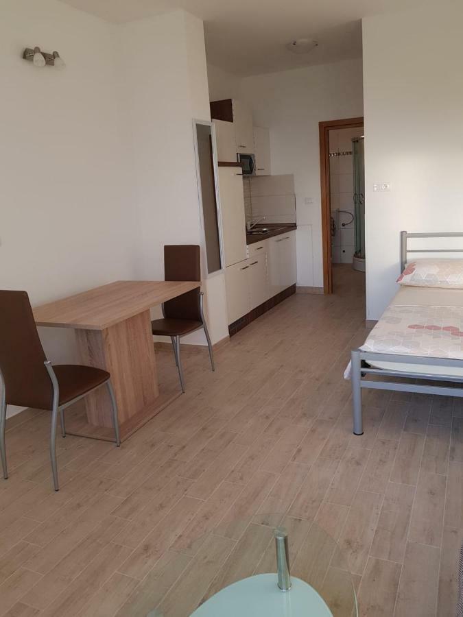 Studio Apartment Matija 珀德垂那 外观 照片